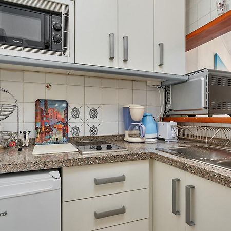 Great Sea Views Studio A68 토록스 외부 사진